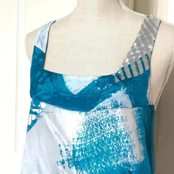 Chloe France Designer Women’s Silk Metallic Blouse Tank Aqua Fresh - Picture 2 of 6